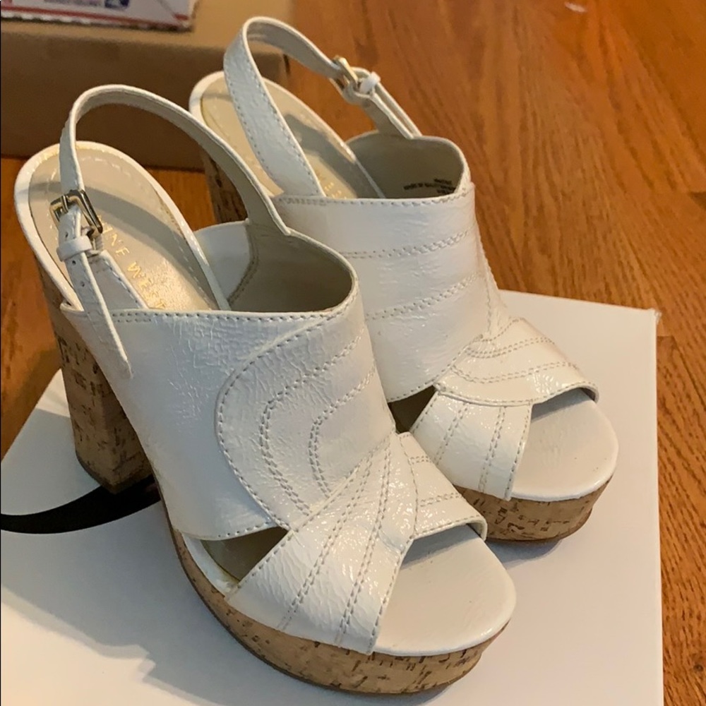White Manmade Leather Nine West Platforms size 7.5